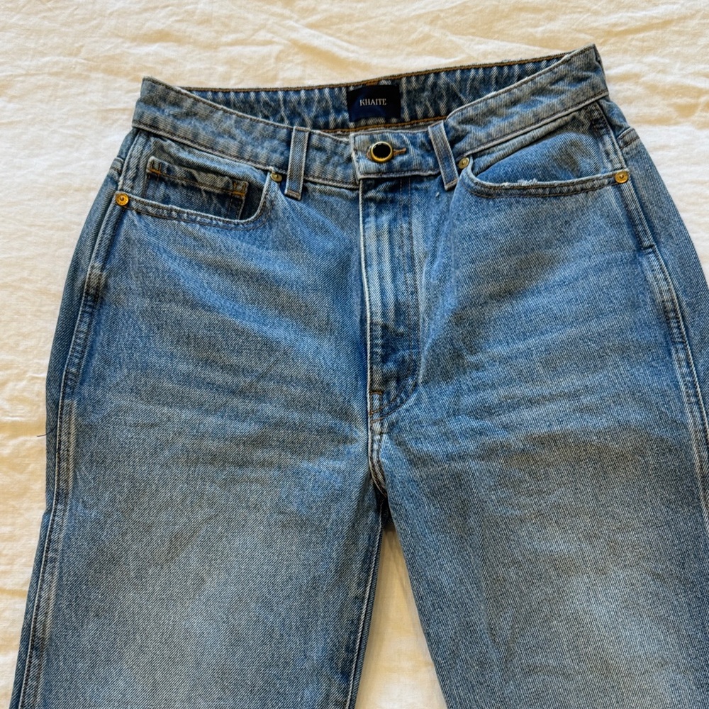 KHAITE Abigail jeans in Kirk color medium wash